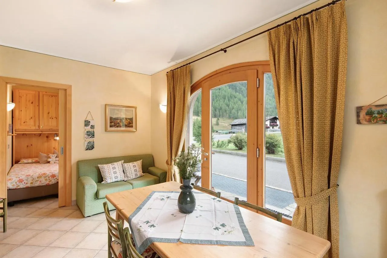 Terra Chalet Martina リヴィーニョ 0*,  イタリア